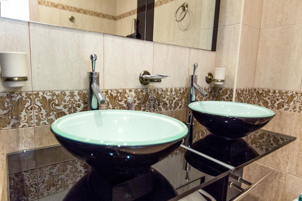 كييف Abc Apartments Business Class الغرفة الصورة